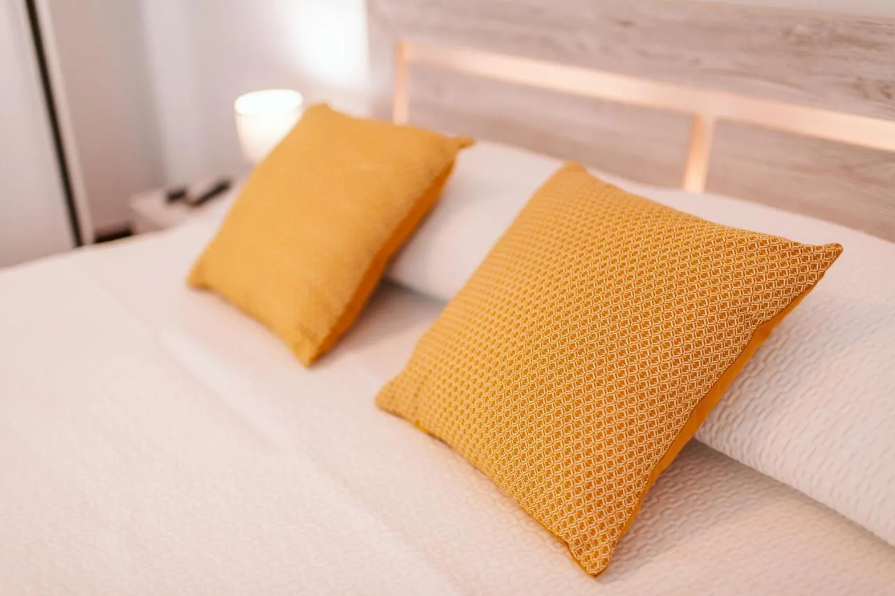The Millennial Lifestyle Apartment Funchal  0*, Funchal (Madeira)