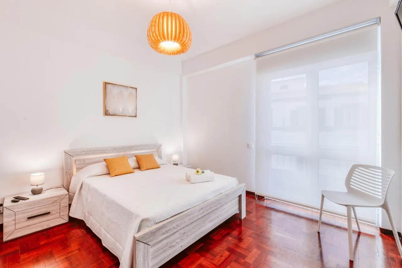 The Millennial Lifestyle Apartment Funchal  0*, Funchal (Madeira)